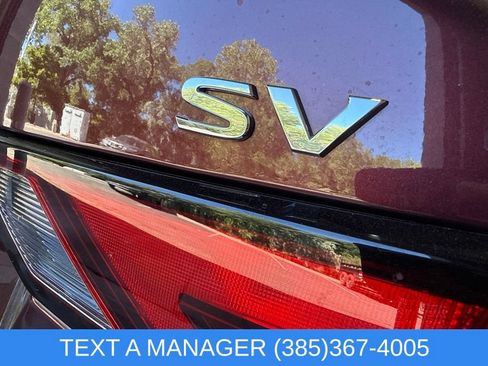 Used 2024 Nissan Sentra SV FWD image 10
