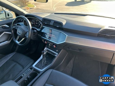 Used 2024 Audi Q3 2.0T Premium image 18