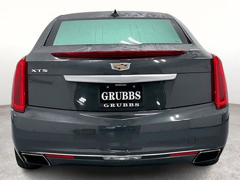 Used 2017 Cadillac XTS Luxury image 6