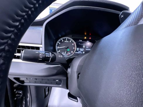 Used 2025 Mitsubishi Outlander SE AWD/4WD image 18