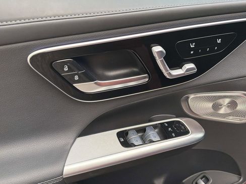 Certified 2023 Mercedes-Benz GLC 300 image 16