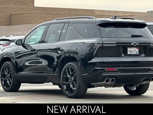 Used 2024 Chevrolet Traverse RS w/ LPO, Floor Liner Package image 6