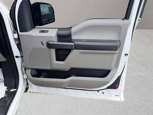 Used 2018 Ford F150 XL w/ Equipment Group 101A Mid RWD image 19
