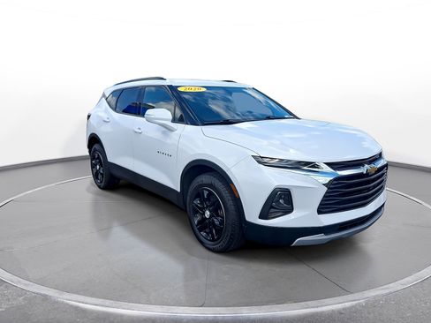 Used 2020 Chevrolet Blazer LT FWD image 2