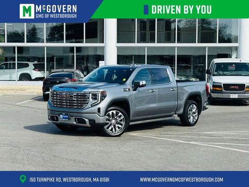 Used 2023 GMC Sierra 1500 Denali w/ Denali Reserve Package AWD/4WD image 1
