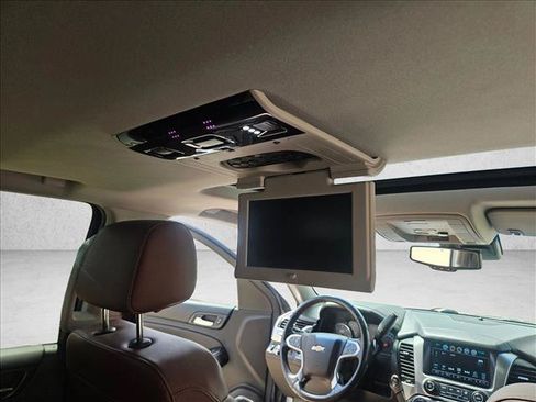Used 2019 Chevrolet Tahoe Premier w/ Premier Plus Edition RWD image 22