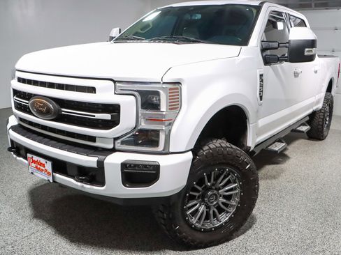 Used 2022 Ford F250 Lariat w/ Lariat Ultimate Package image 32