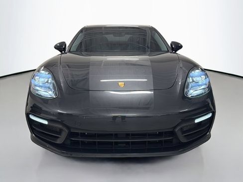 Certified 2021 Porsche Panamera image 6
