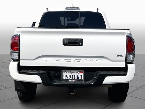 Used 2023 Toyota Tacoma TRD Sport image 4