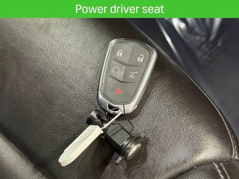 Certified 2019 Cadillac XT4 Premium Luxury w/ Technology Package AWD/4WD image 25