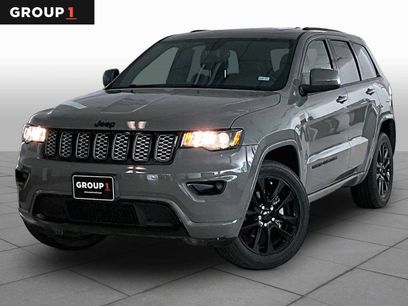 Used 2020 Jeep Grand Cherokee Altitude