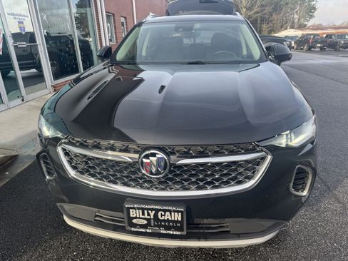 Used 2022 Buick Envision Avenir w/ Technology Package II image 4