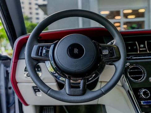 Used 2021 Rolls-Royce Cullinan Sport Utility image 61