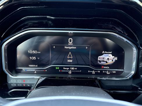 Used 2024 GMC Sierra 1500 SLE w/ Preferred Package image 19