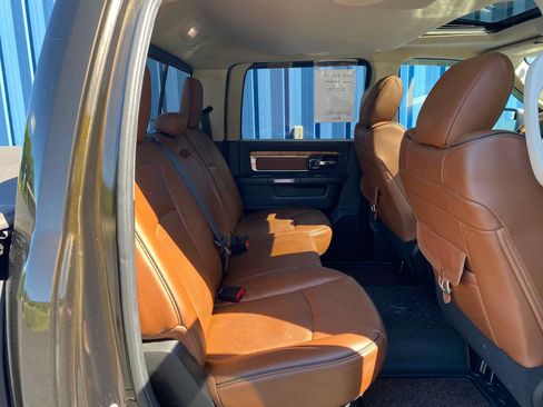 Used 2014 RAM 1500 Laramie Longhorn w/ Convenience Group AWD/4WD image 31