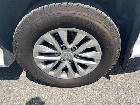 Used 2014 Lexus GX 460 w/ Premium Package AWD/4WD image 6