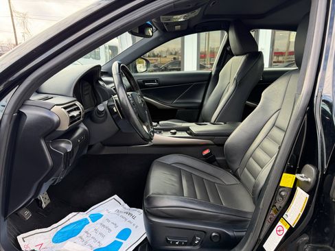 Used 2016 Lexus IS 350 AWD image 11