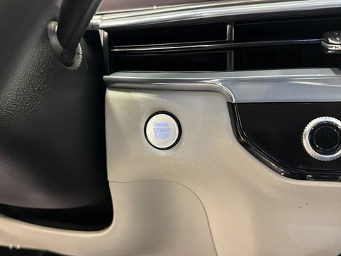 Used 2024 Kia Sorento SX image 8