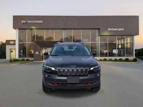 Used 2022 Jeep Cherokee Trailhawk AWD/4WD image 8