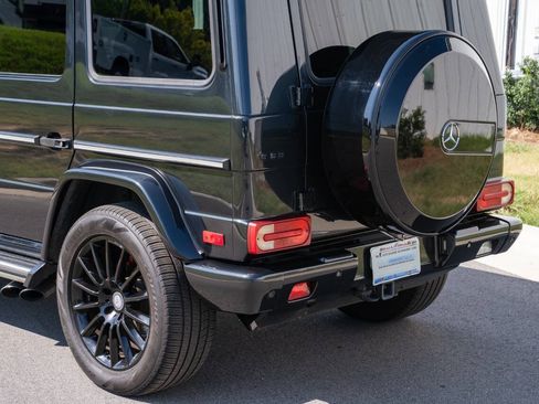 Used 2015 Mercedes-Benz G 63 AMG 4MATIC image 8