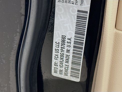 Used 2023 Jeep Grand Cherokee L Limited image 12