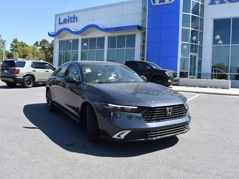 New 2026 Honda Accord Touring image 1