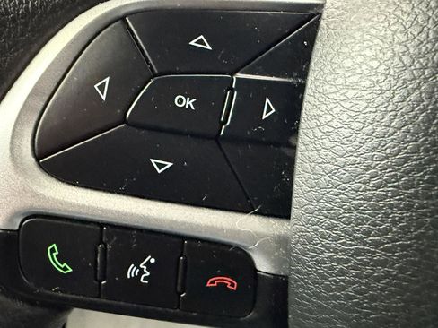 Used 2019 Jeep Renegade Sport image 14