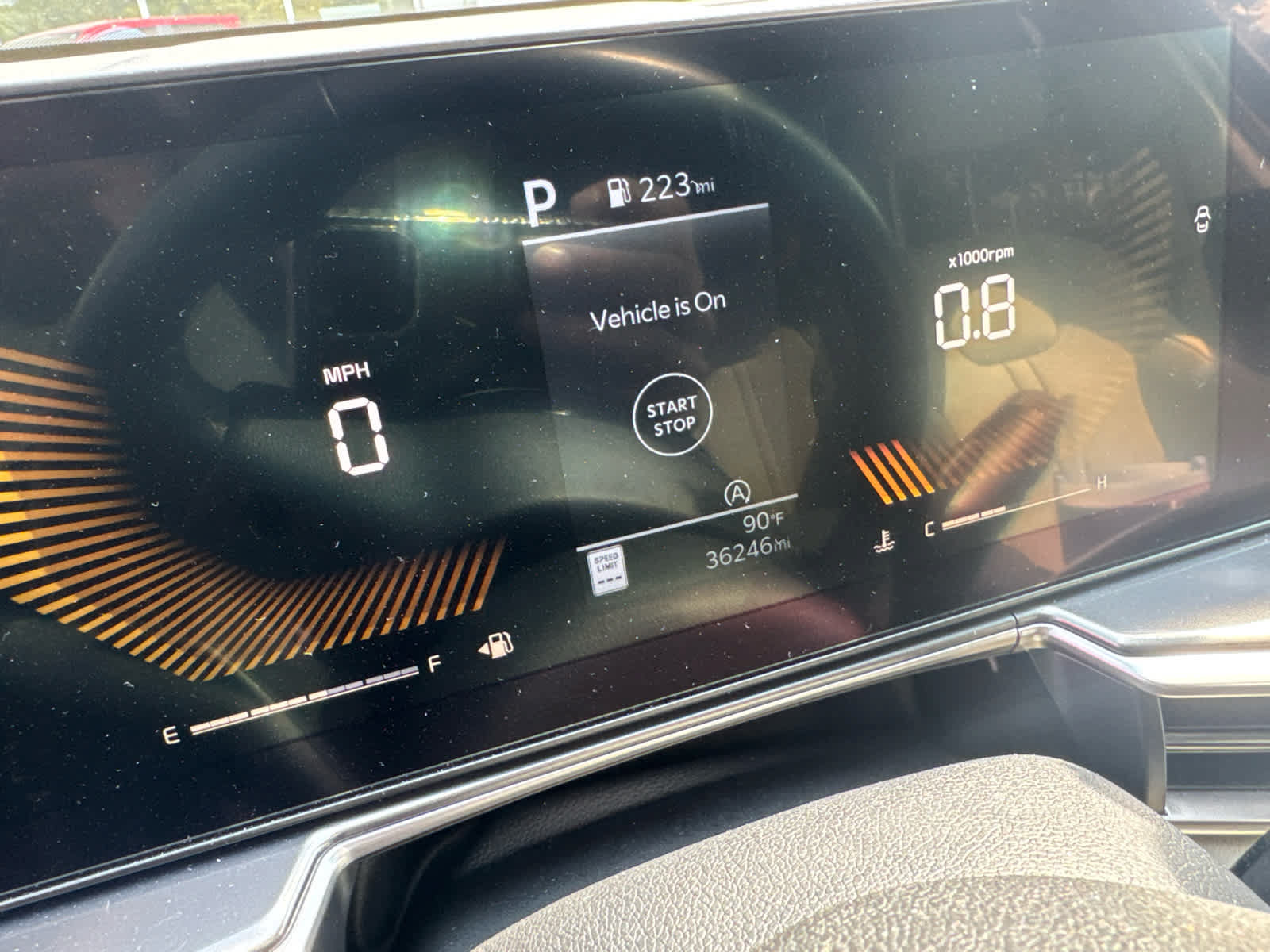 Used 2025 Kia Sorento S AWD/4WD image 8