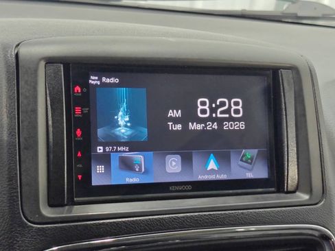 Used 2012 Dodge Grand Caravan SXT FWD image 6
