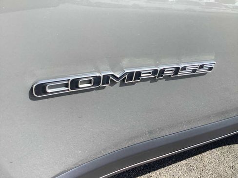 Used 2023 Jeep Compass Limited AWD/4WD image 7