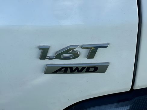 Certified 2023 Hyundai Kona Limited AWD/4WD image 10