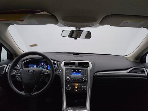 Used 2018 Ford Fusion S image 22