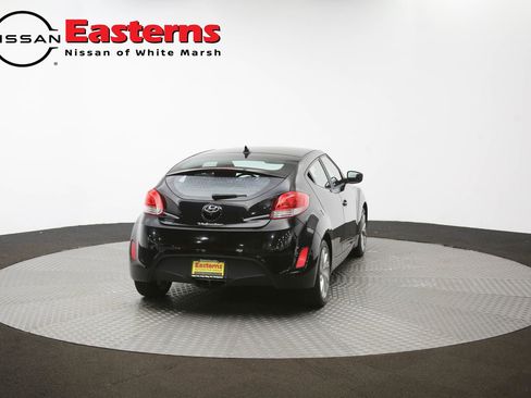 Used 2016 Hyundai Veloster image 36