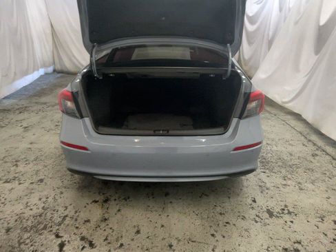 Used 2024 Honda Civic Touring image 19