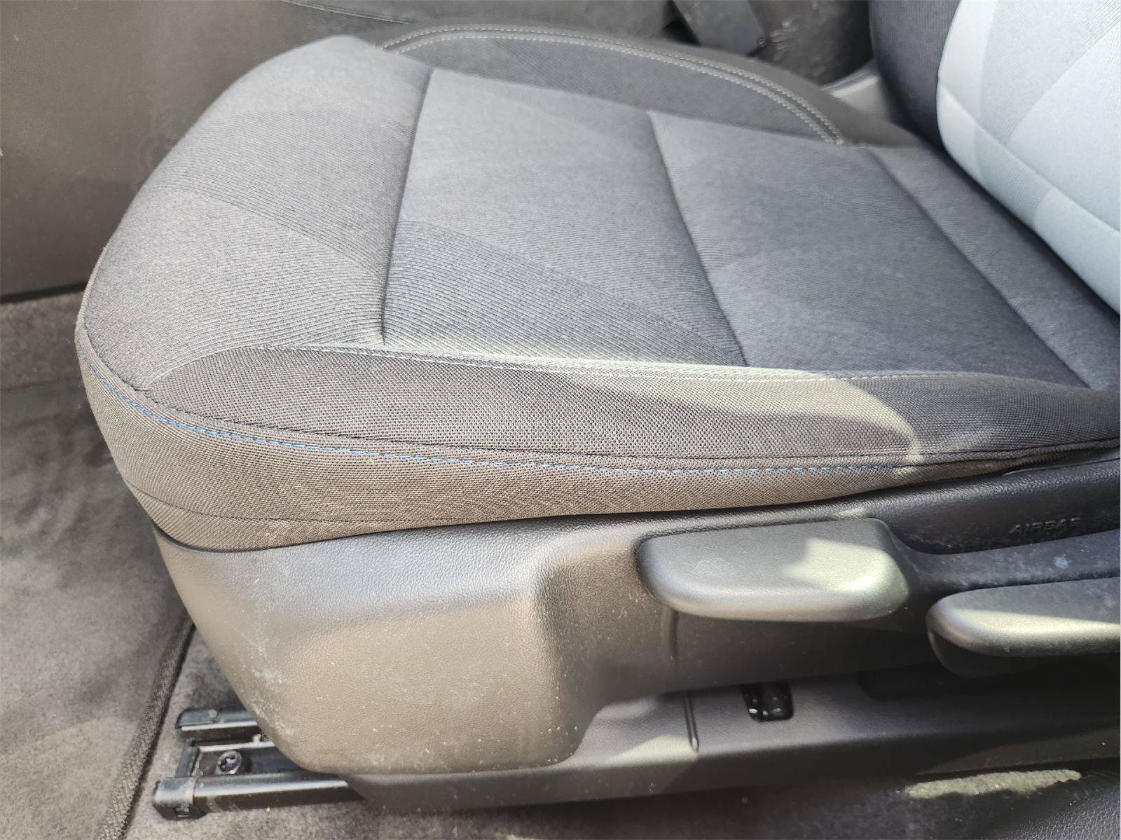Used 2025 Chevrolet Trax LS FWD image 23