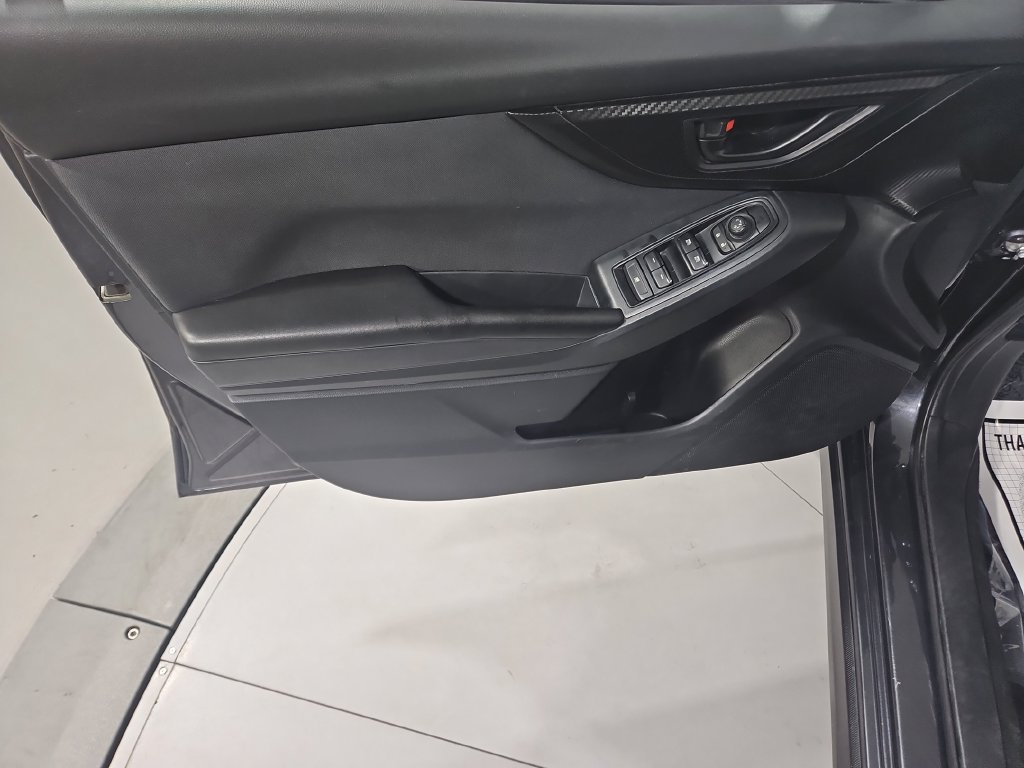 Used 2019 Subaru Crosstrek 2.0i Premium w/ Eyesight System AWD/4WD image 11
