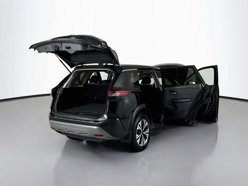 Used 2023 Nissan Rogue SV AWD/4WD image 19
