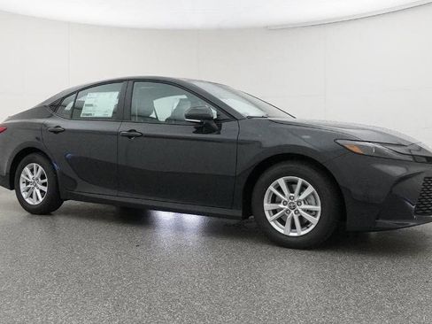 New 2026 Toyota Camry LE FWD image 28