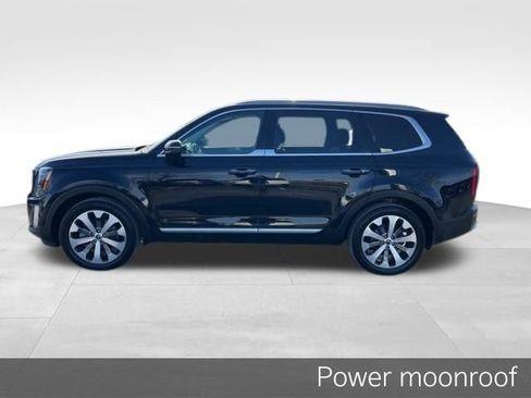Certified 2021 Kia Telluride S image 5