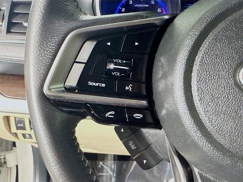 Used 2019 Subaru Outback 2.5i Limited image 14