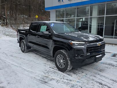 New 2025 Chevrolet Colorado LT w/ LT Convenience Package