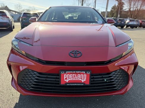 New 2025 Toyota Camry LE image 3
