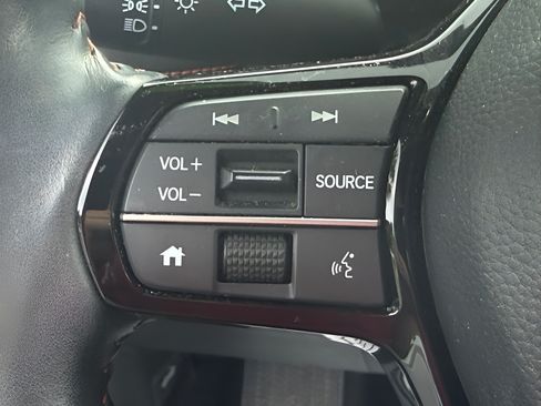 Certified 2024 Honda HR-V Sport image 15