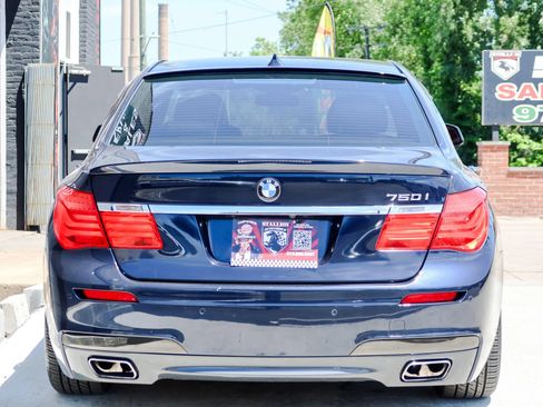 Used 2012 BMW 750i xDrive AWD/4WD image 7