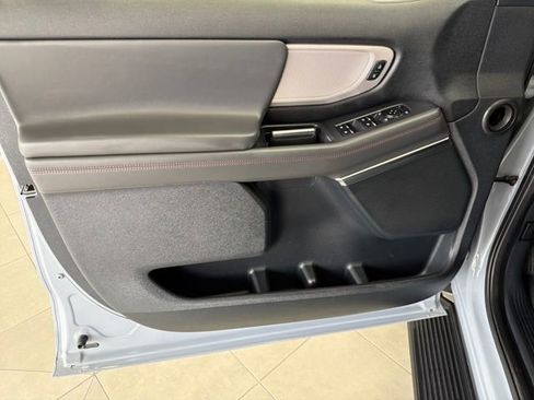 Used 2025 Ford Expedition Max Active image 13