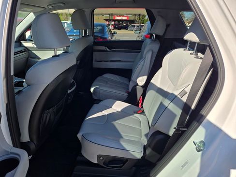 Used 2023 Hyundai Palisade SEL AWD/4WD image 27