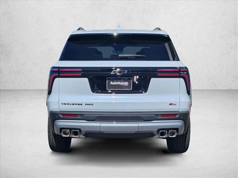 New 2026 Chevrolet Traverse Z71 w/ Driver Confidence Package image 7