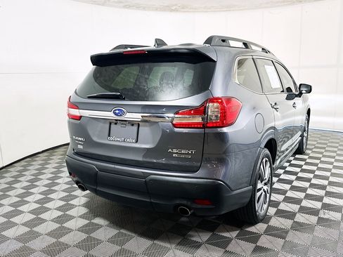 Used 2022 Subaru Ascent Limited AWD/4WD image 3