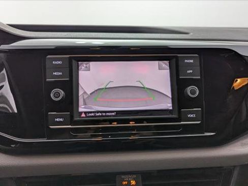 Used 2023 Volkswagen Taos S image 29