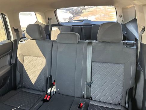 Used 2021 Volkswagen Atlas S image 18